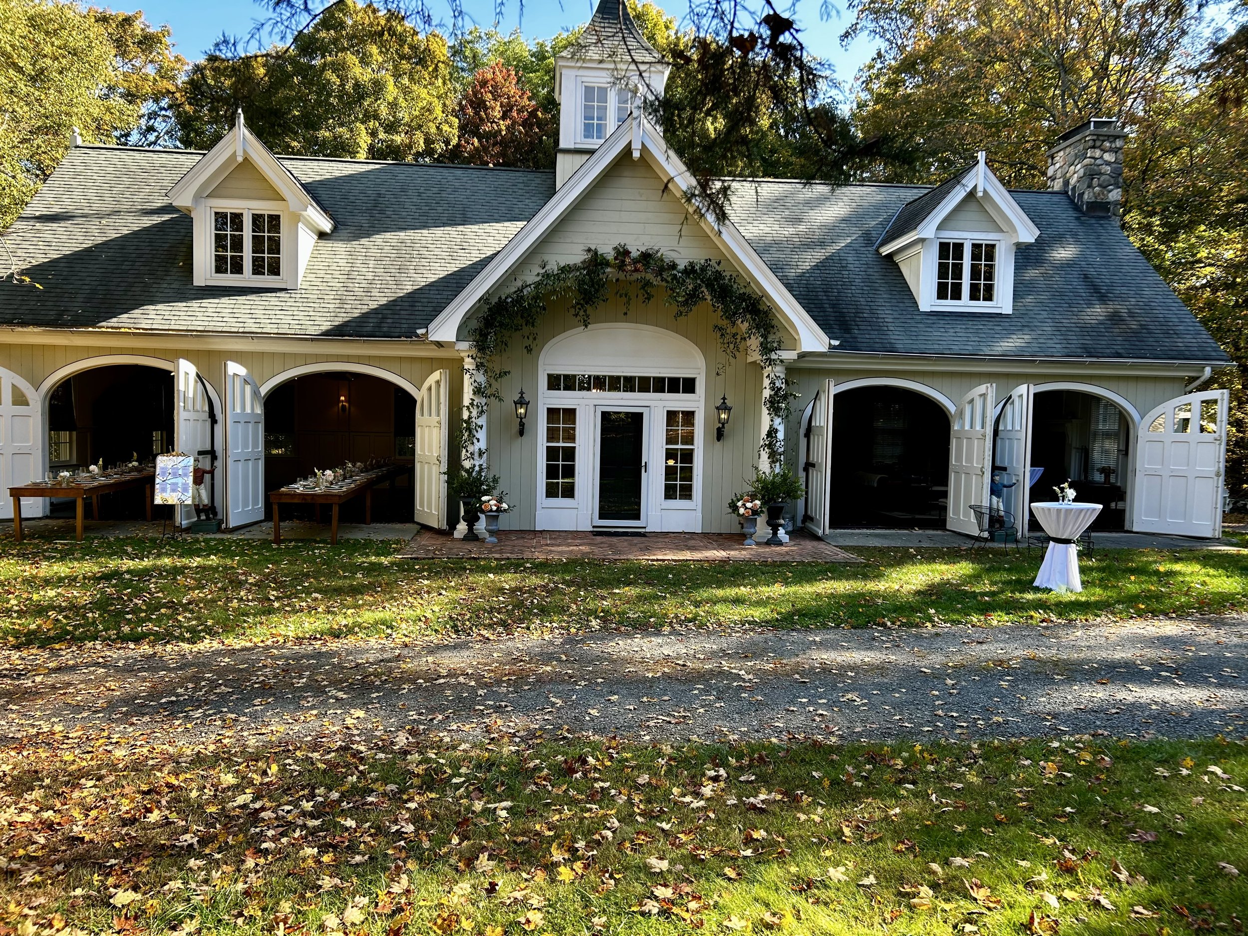 Wedding floral design in Connecticut.